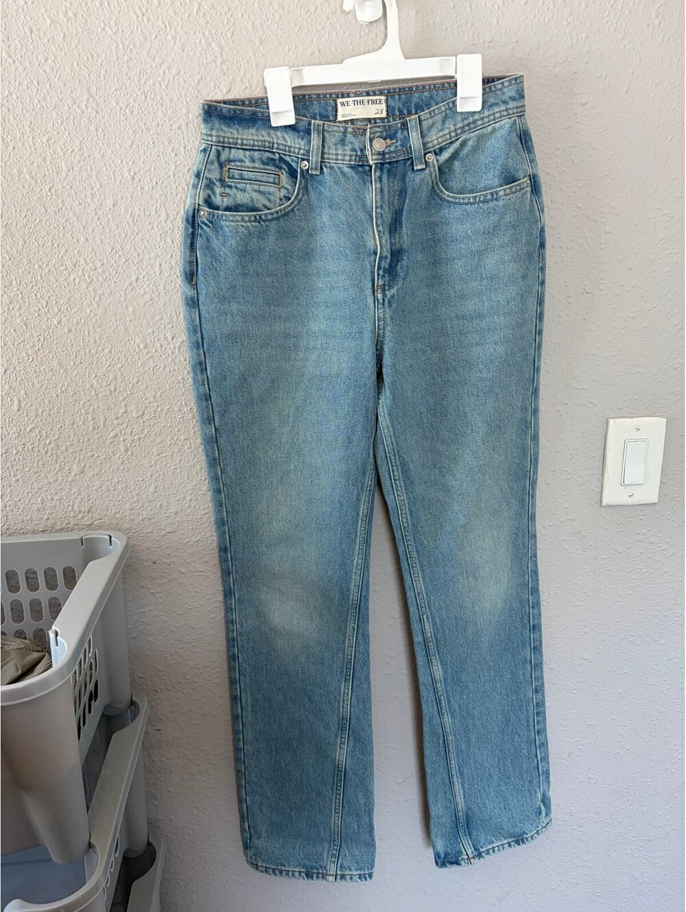 We The Free Xena High Rise Slim Straight Jeans Union Blue size 28 long 32in inse